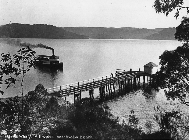 Steam ferry in 1910