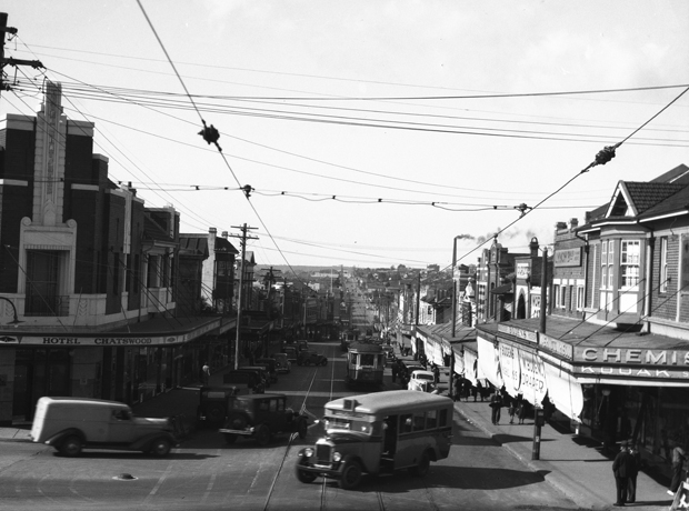 Victoria Avenue with Hotel Chatswood on left and Soul Pattinson Chemists